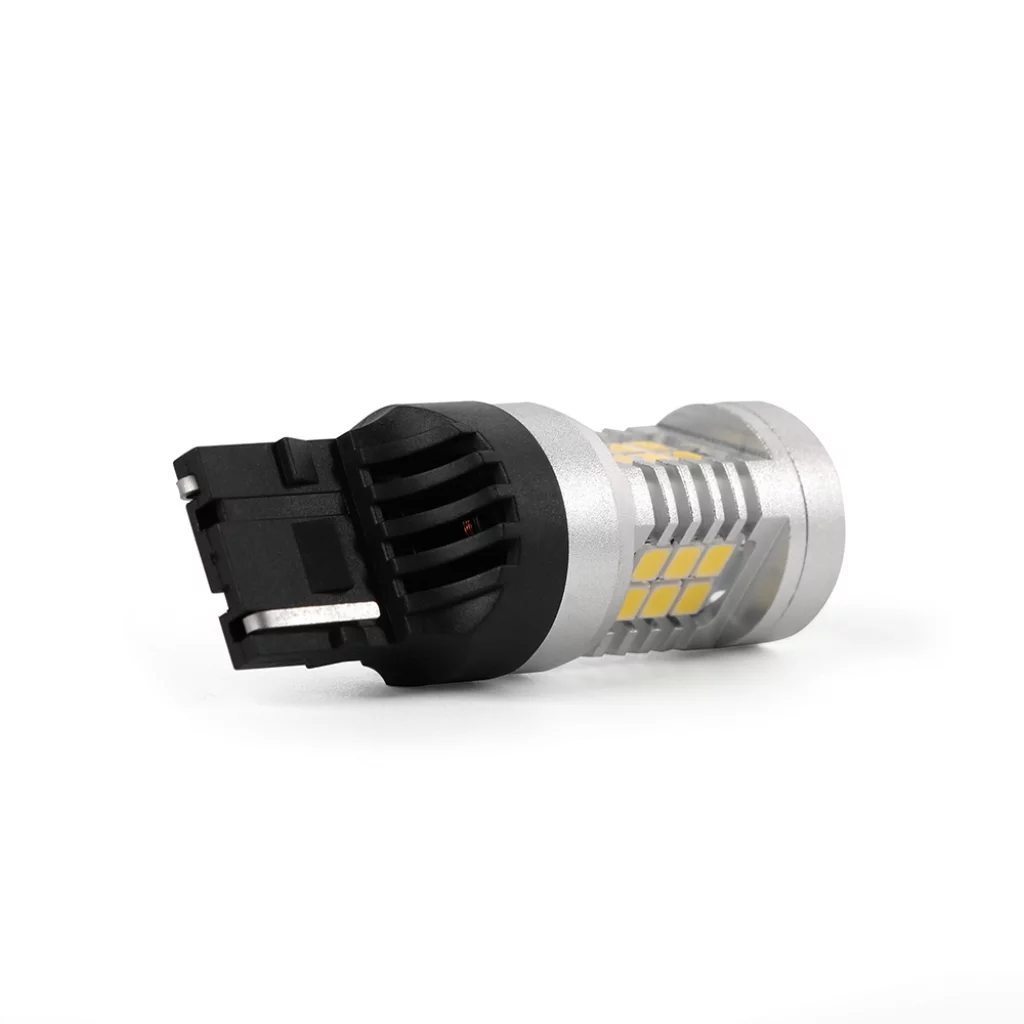 2 PAK Canbus LEDpærer 7440 Sokkel 6000K