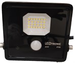 LED Lyskaster, 20 W med sensor 230Volt IP66