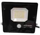 LED Lyskaster, 50W med sensor 230Volt IP66